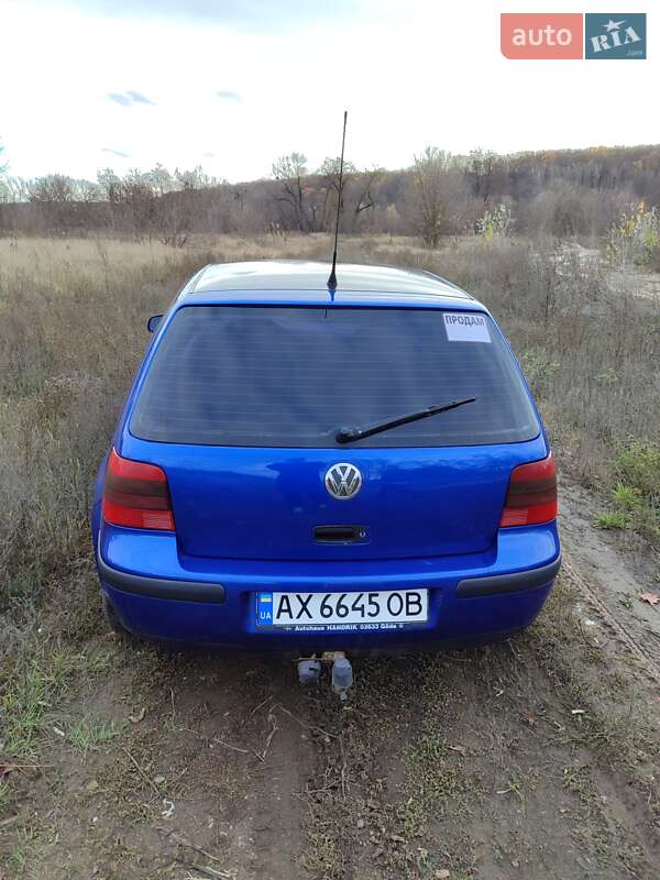 Хетчбек Volkswagen Golf 1998 в Зміїві