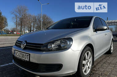 Хэтчбек Volkswagen Golf 2009 в Кривом Роге