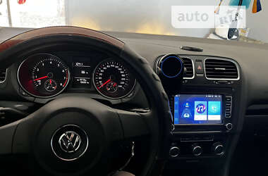 Хэтчбек Volkswagen Golf 2009 в Кривом Роге