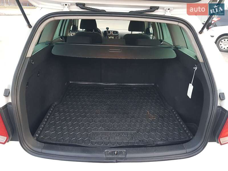 Універсал Volkswagen Golf 2011 в Кропивницькому