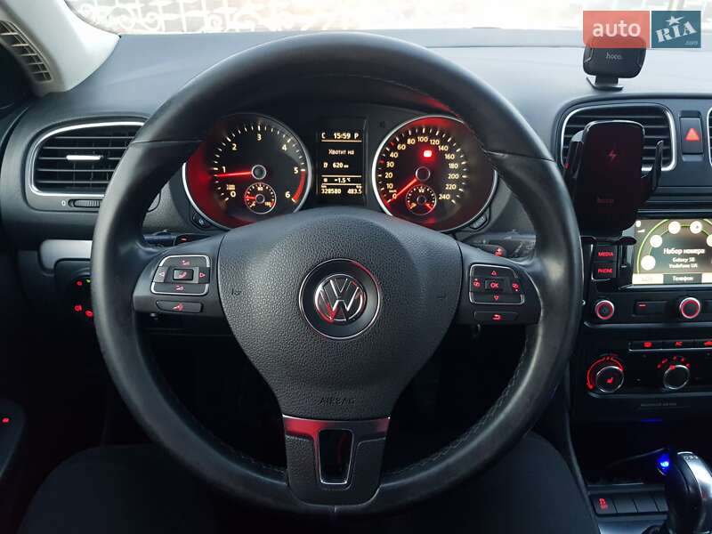 Універсал Volkswagen Golf 2011 в Кропивницькому