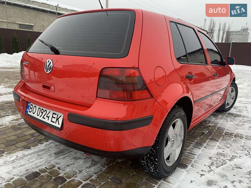 Хетчбек Volkswagen Golf 1999 в Тернополі