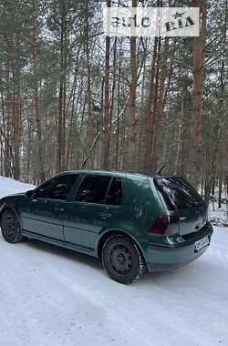 Хэтчбек Volkswagen Golf 1998 в Житомире