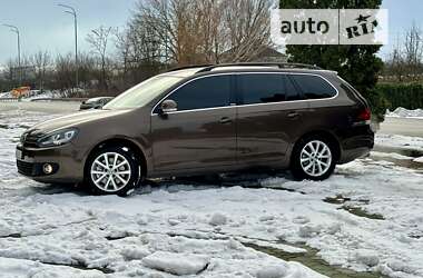Универсал Volkswagen Golf 2011 в 