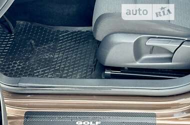 Универсал Volkswagen Golf 2011 в 
