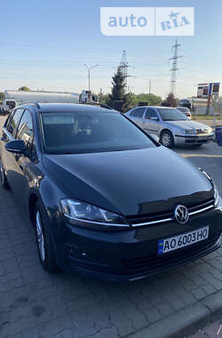 Універсал Volkswagen Golf 2014 в Ужгороді