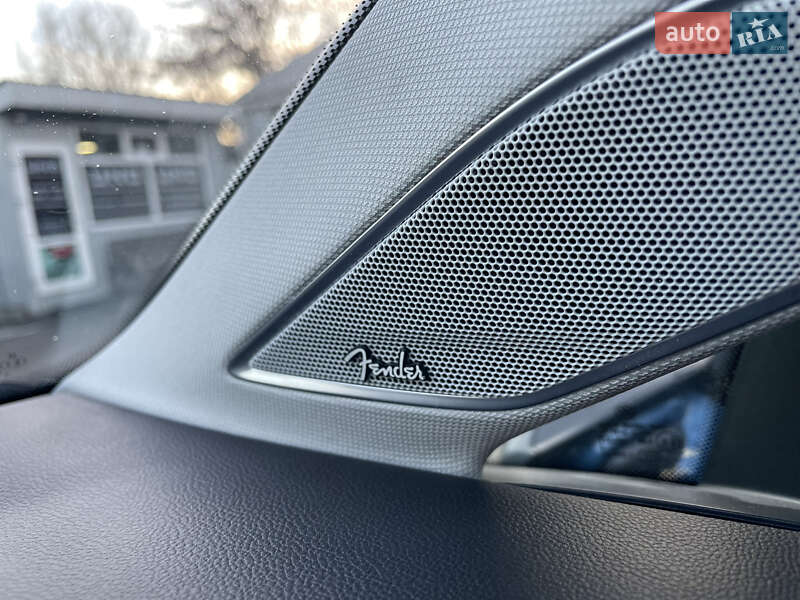 Універсал Volkswagen Golf 2016 в Києві