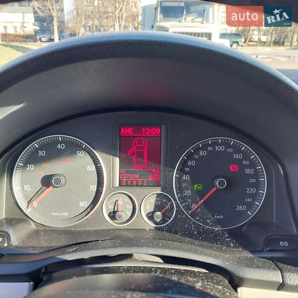 Універсал Volkswagen Golf 2007 в Броварах