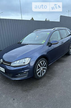 Универсал Volkswagen Golf 2013 в Полтаве