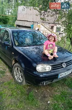 Volkswagen Golf 1998