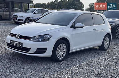 Хэтчбек Volkswagen Golf 2014 в Яворове