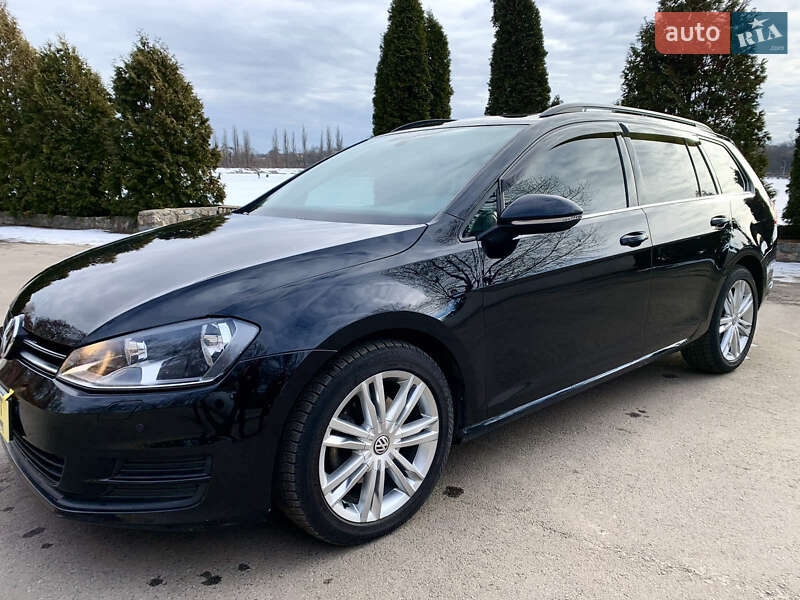 Универсал Volkswagen Golf 2016 в Одессе