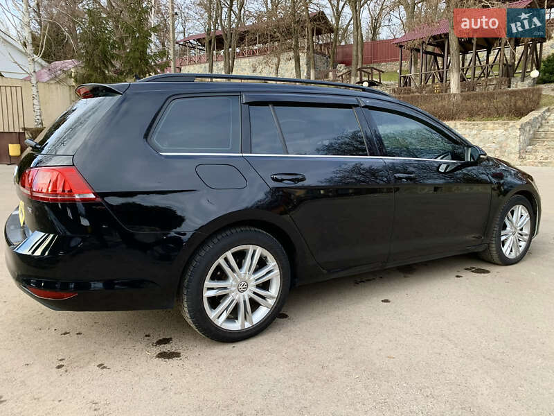 Универсал Volkswagen Golf 2016 в Одессе