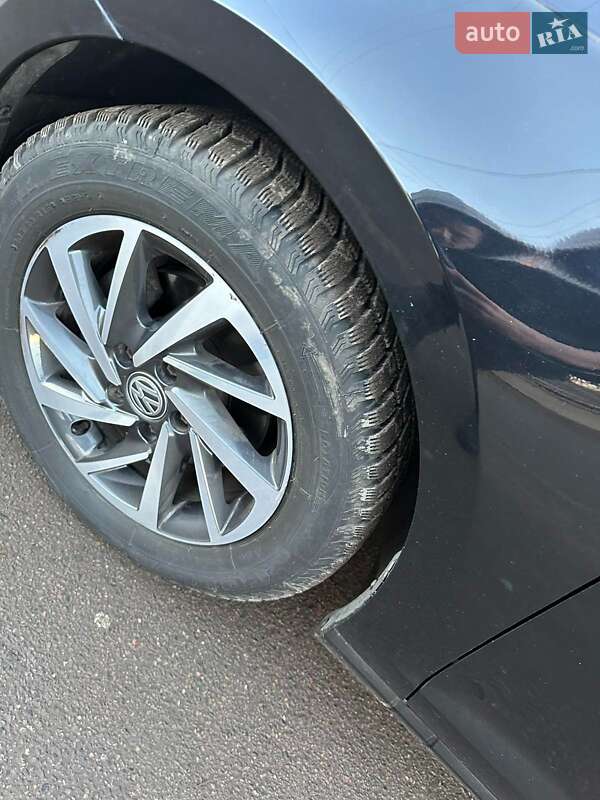 Універсал Volkswagen Golf 2017 в Врадіївці