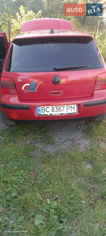 Хэтчбек Volkswagen Golf 2000 в Львове