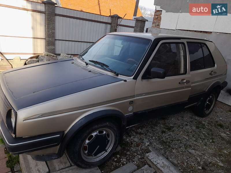 Хетчбек Volkswagen Golf 1989 в Калуші