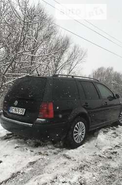 Универсал Volkswagen Golf 2000 в Городке