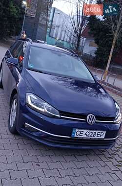 Универсал Volkswagen Golf 2017 в 