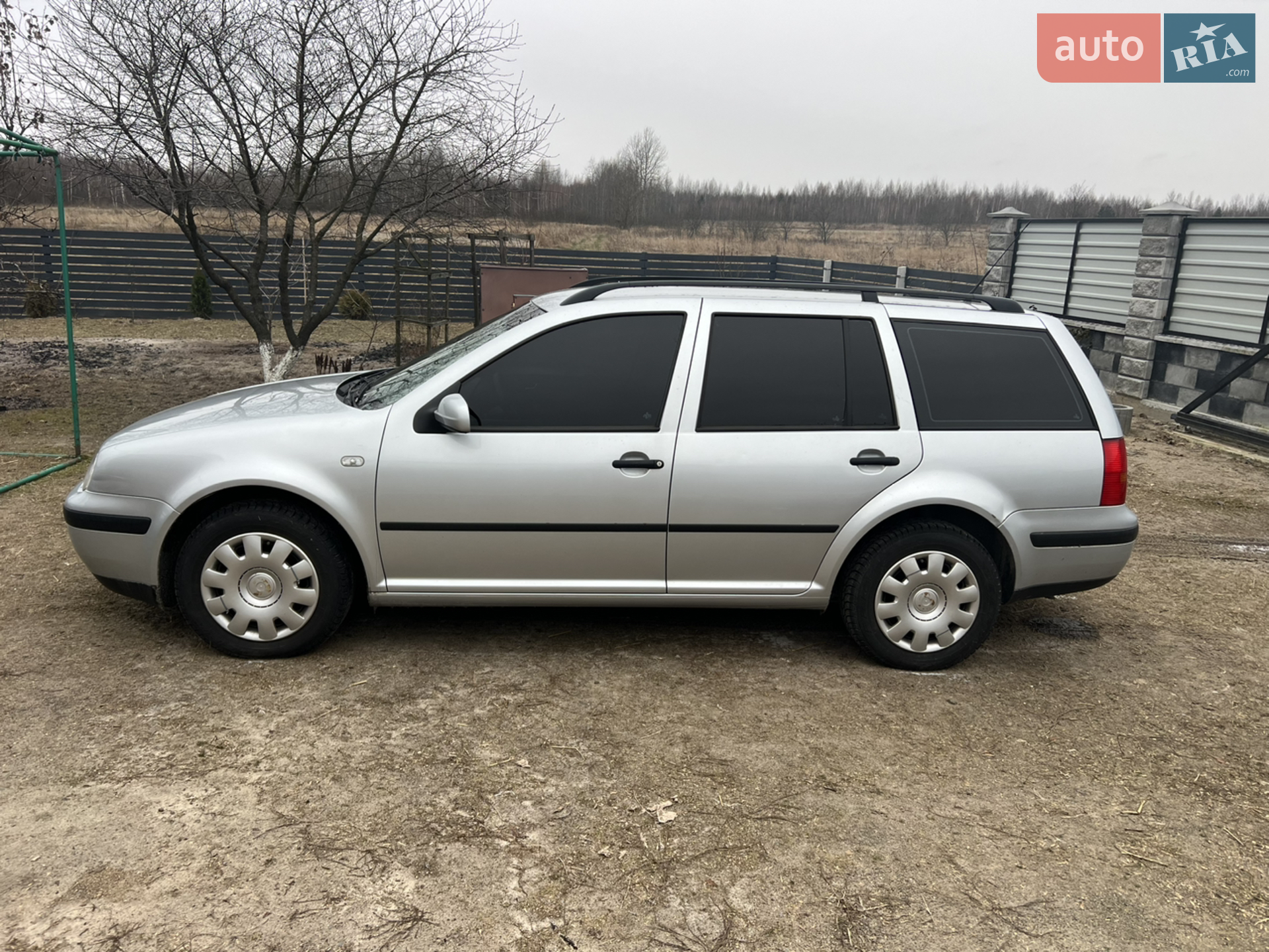 Volkswagen Golf 2005 VIN WVWZZZ1JZ5W023916 фото оголошення 2 з 33