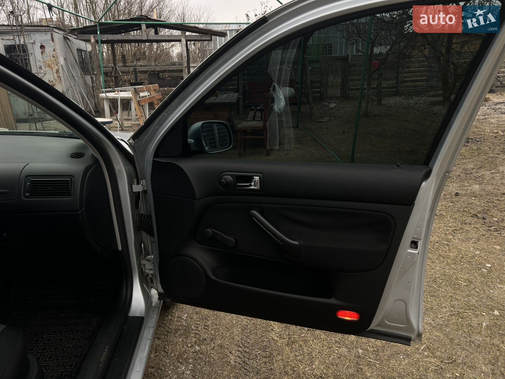 Volkswagen Golf 2005 VIN WVWZZZ1JZ5W023916 фото оголошення 16 з 33