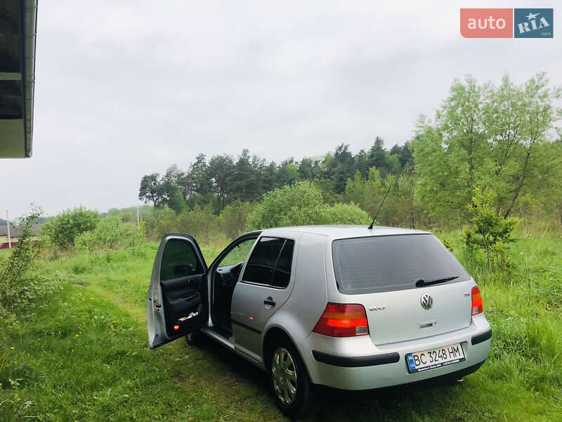 Хетчбек Volkswagen Golf 1998 в Львові