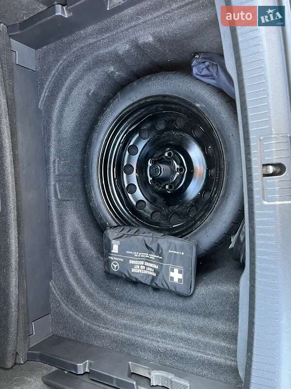 Универсал Volkswagen Golf 2018 в Ужгороде