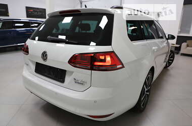 Універсал Volkswagen Golf 2014 в Дрогобичі