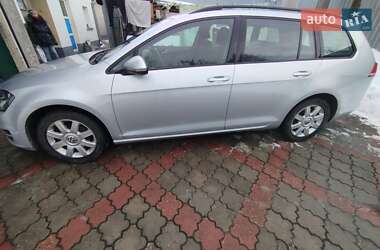 Универсал Volkswagen Golf 2015 в 