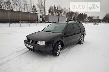 Універсал Volkswagen Golf 2001 в Ковелі