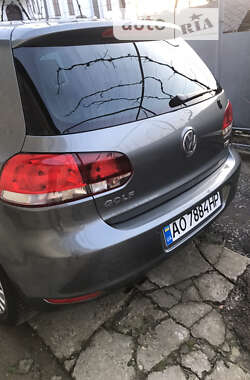 Хэтчбек Volkswagen Golf 2009 в Мукачево