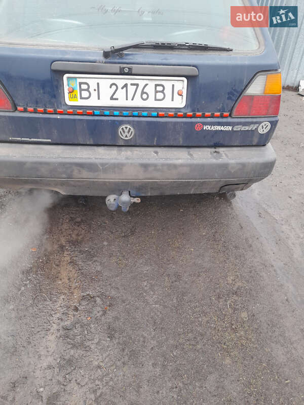 Хетчбек Volkswagen Golf 1991 в Гребінці