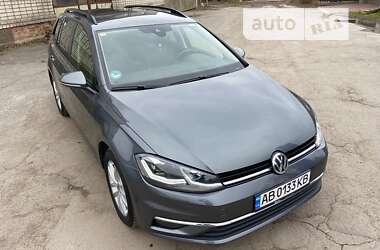 Универсал Volkswagen Golf 2018 в Умани