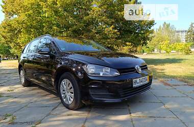 Универсал Volkswagen Golf 2016 в Запорожье