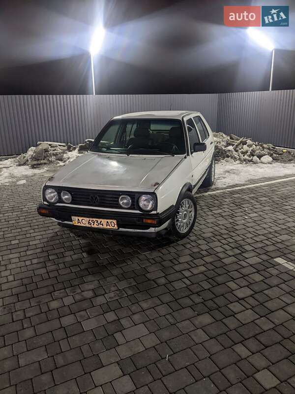 Хетчбек Volkswagen Golf 1989 в Рівному