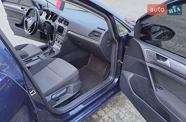 Универсал Volkswagen Golf 2015 в 