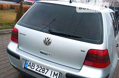 Універсал Volkswagen Golf 2001 в Вінниці