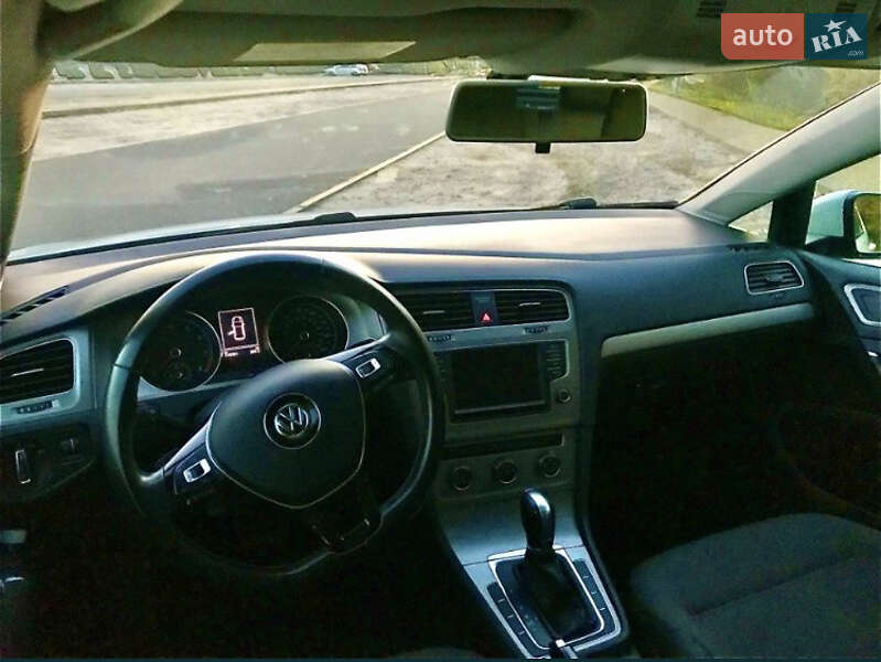 Хэтчбек Volkswagen Golf 2015 в Днепре фото 18 Хэтчбек Volkswagen Golf 2015 в Днепре