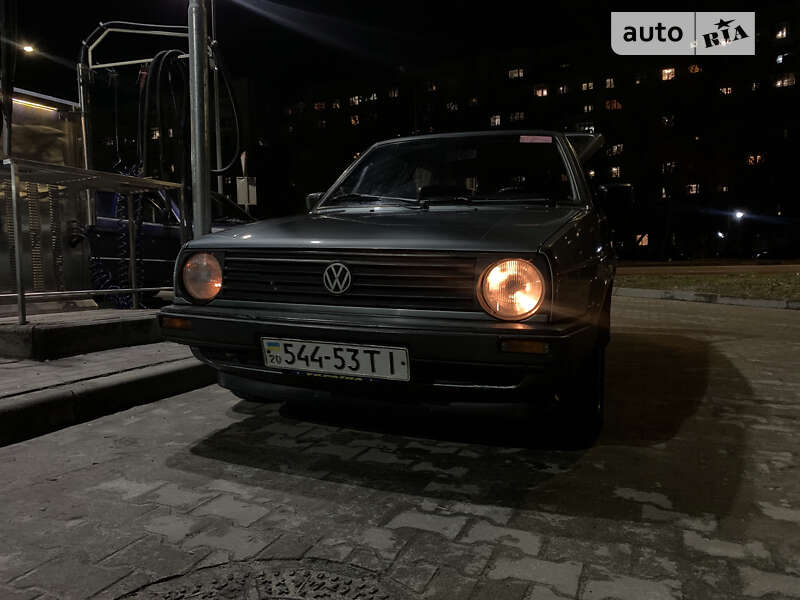 Хэтчбек Volkswagen Golf 1984 в Львове