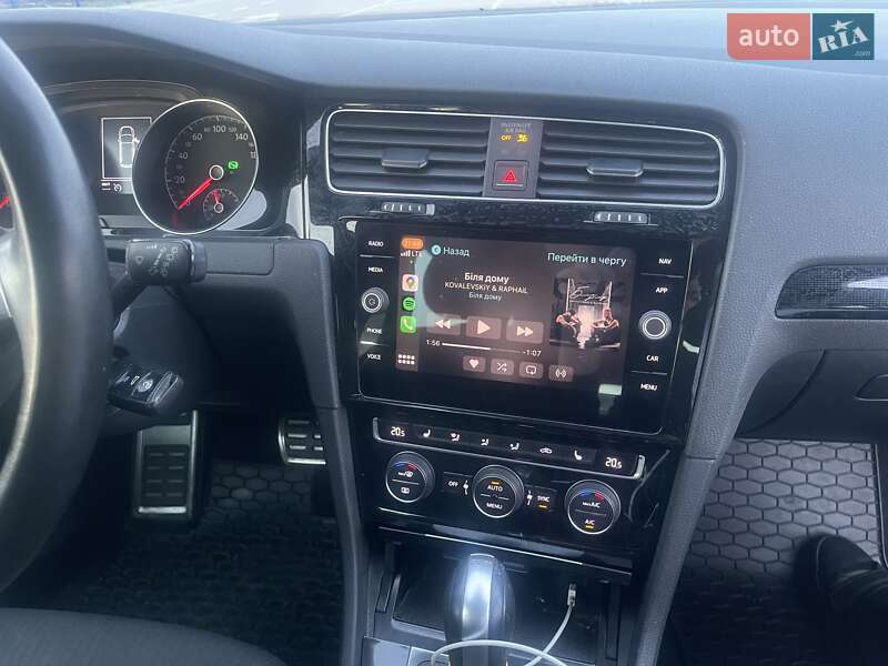 Универсал Volkswagen Golf 2017 в Ковеле