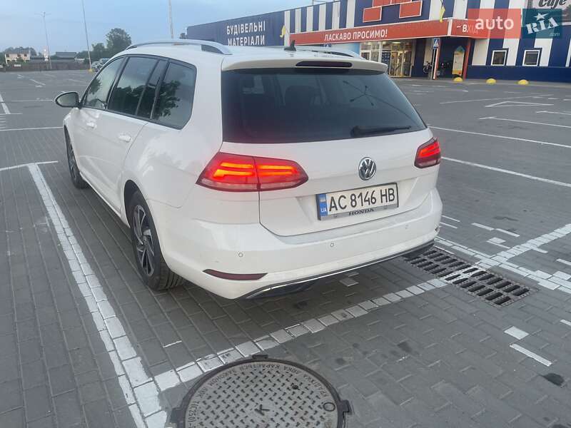 Универсал Volkswagen Golf 2017 в Ковеле