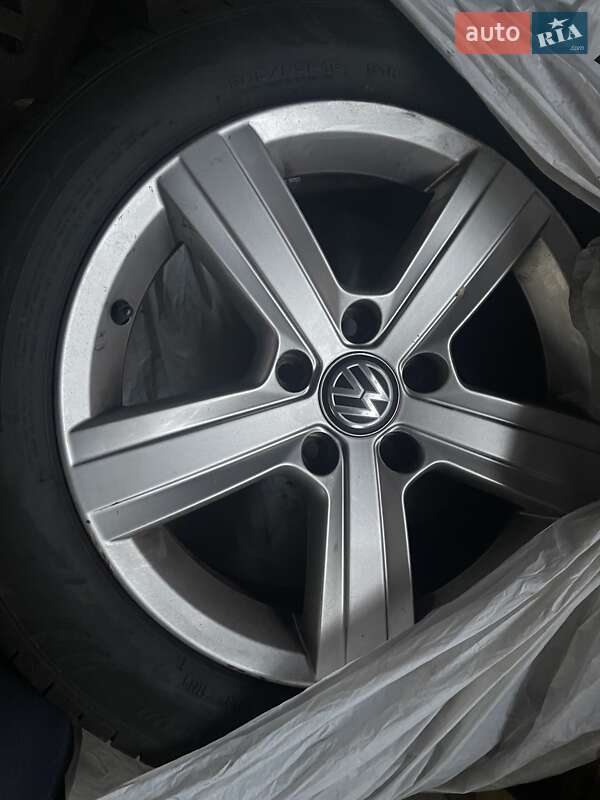 Універсал Volkswagen Golf 2014 в Києві