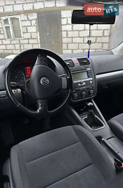 Універсал Volkswagen Golf 2007 в Житомирі
