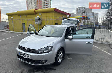 Хэтчбек Volkswagen Golf 2011 в Харькове