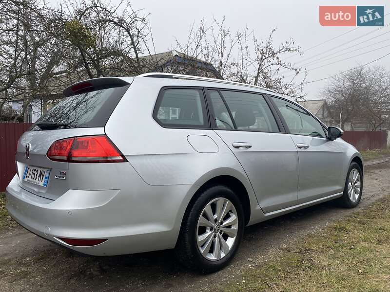 Універсал Volkswagen Golf 2016 в Крижополі