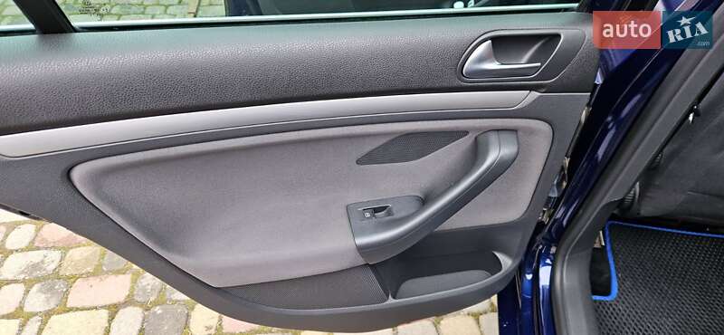 Універсал Volkswagen Golf 2008 в Славуті