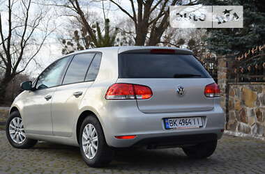 Хетчбек Volkswagen Golf 2012 в Бродах