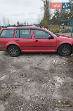 Универсал Volkswagen Golf 2001 в Яготине