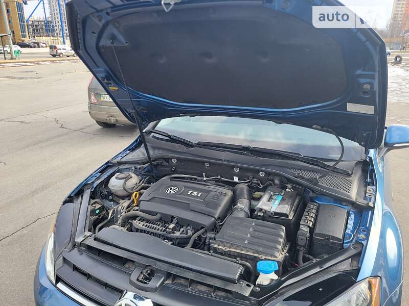 Універсал Volkswagen Golf 2016 в Харкові