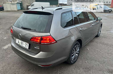 Универсал Volkswagen Golf 2017 в 