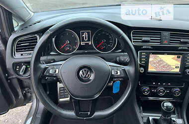 Универсал Volkswagen Golf 2017 в 